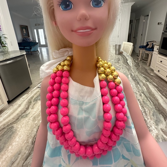 Bright Pink & Gold Beaded Necklace - Picture 3 of 7